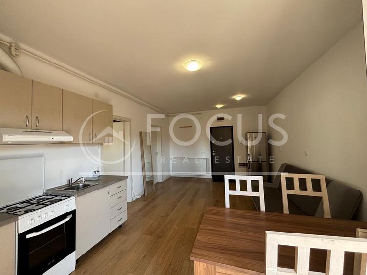Apartament cu 2 camere semidecomandat, mobilat în Iris