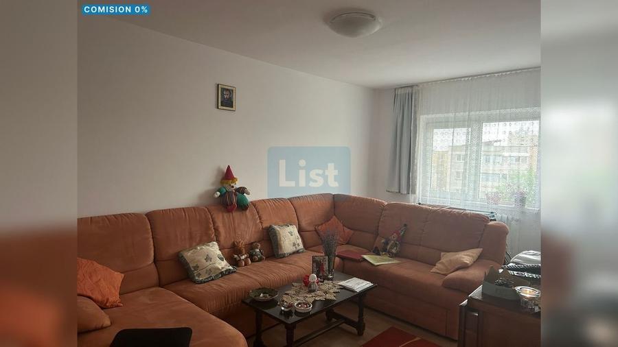 Apartament cu 3 camere decomandat, mobilat în 9 Mai