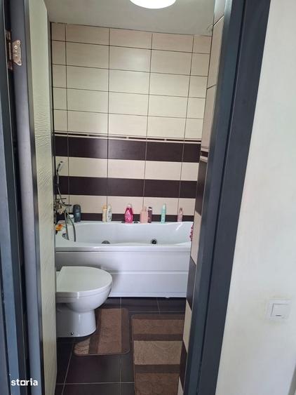 Casă cu 4 camere cu Teren 650 Mp în Vulcan
