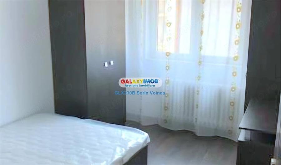 Apartament cu 4 camere decomandat în Tineretului