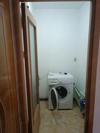 Apartament cu 2 camere decomandat în Bucovina