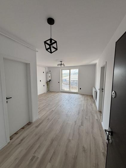 Apartament cu 2 camere decomandat în Iris