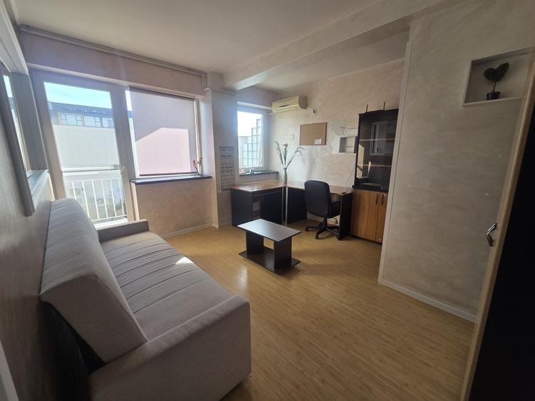 Apartament cu 2 camere semidecomandat în Dumbrăvița