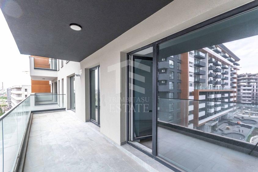 Apartament cu 2 camere decomandat în Titan