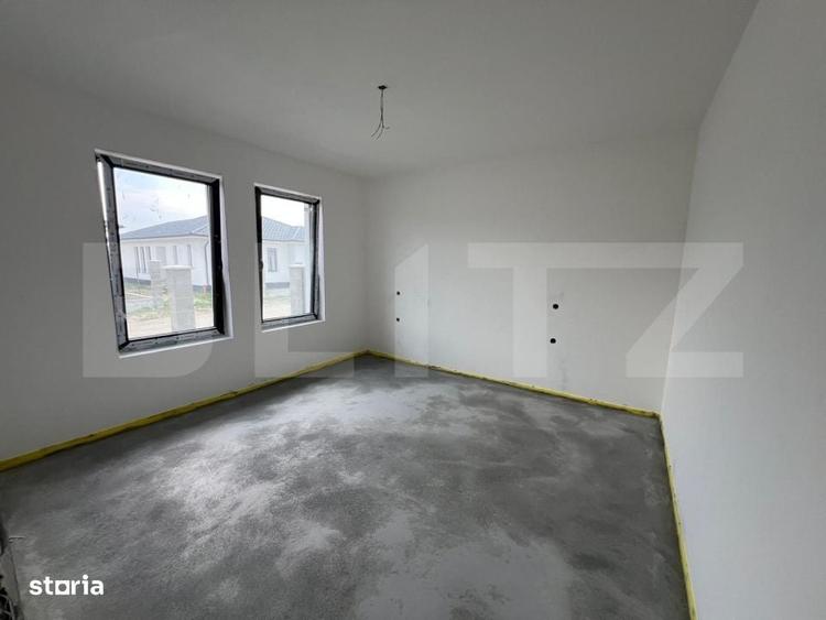 Casă cu 4 camere în Central
