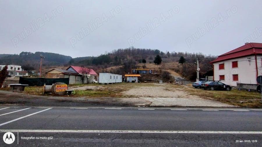 Spațiu comercial, în Tinăud