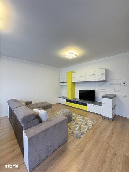 Apartament cu 3 camere în Girocului