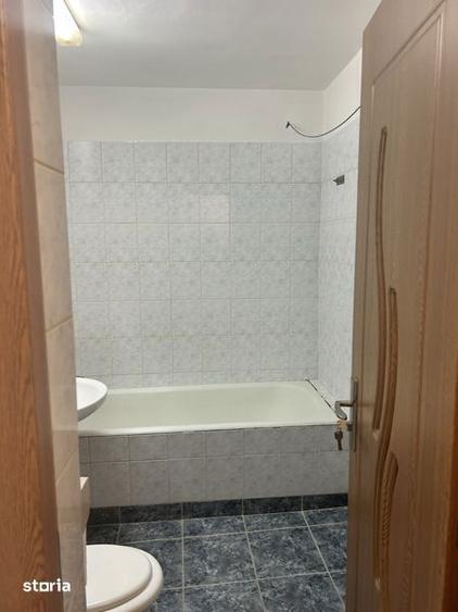Apartament cu 2 camere semidecomandat în Băneasa