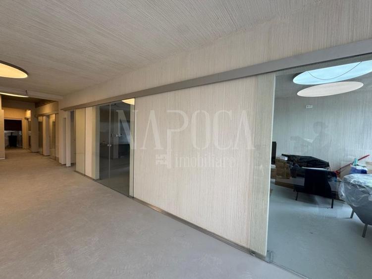 Spațiu comercial, de 229 mp, în Florești