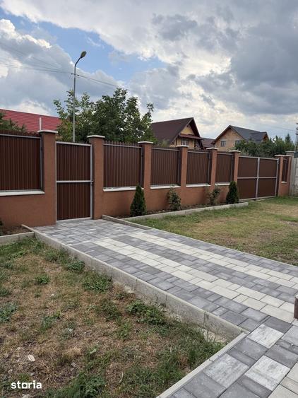 Casă cu 5 camere cu Teren 600 Mp în Tărlungeni