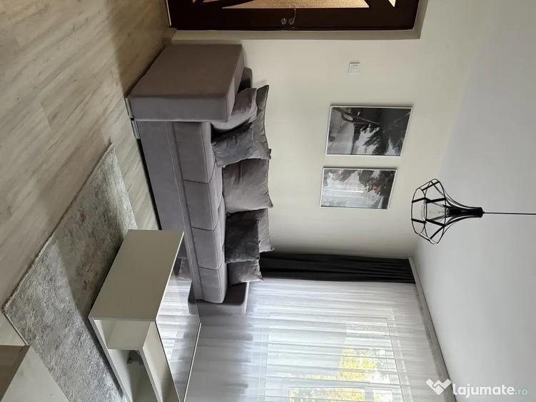 Apartament cu 2 camere semidecomandat în Iași