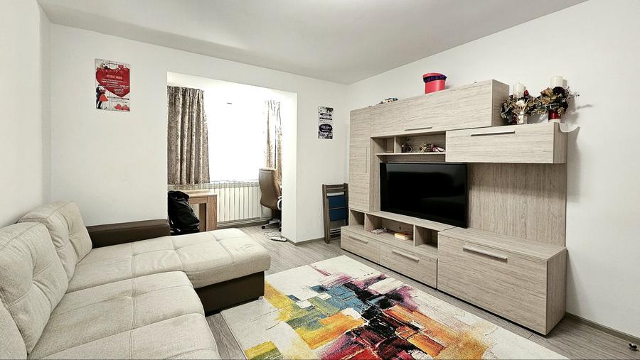 Apartament cu 2 camere decomandat, mobilat în Predeal