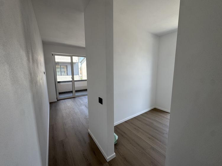 Apartament cu 3 camere în Giroc