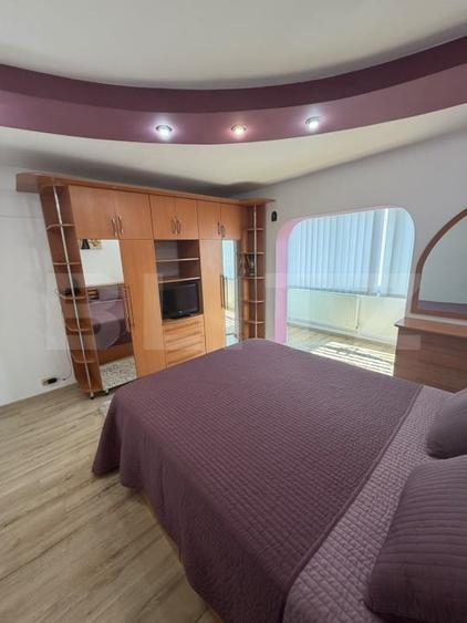 Apartament cu 3 camere decomandat, mobilat în Hărmanului — fotografia 3