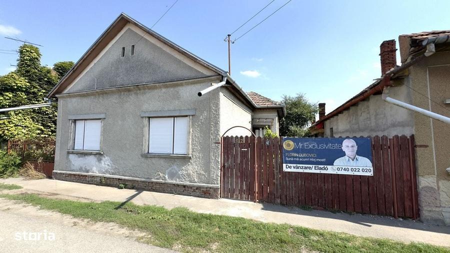 Casă cu 4 camere în Central
