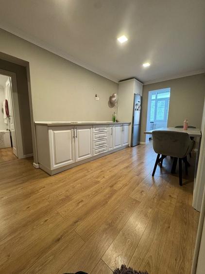 Apartament cu 2 camere decomandat în Steaua