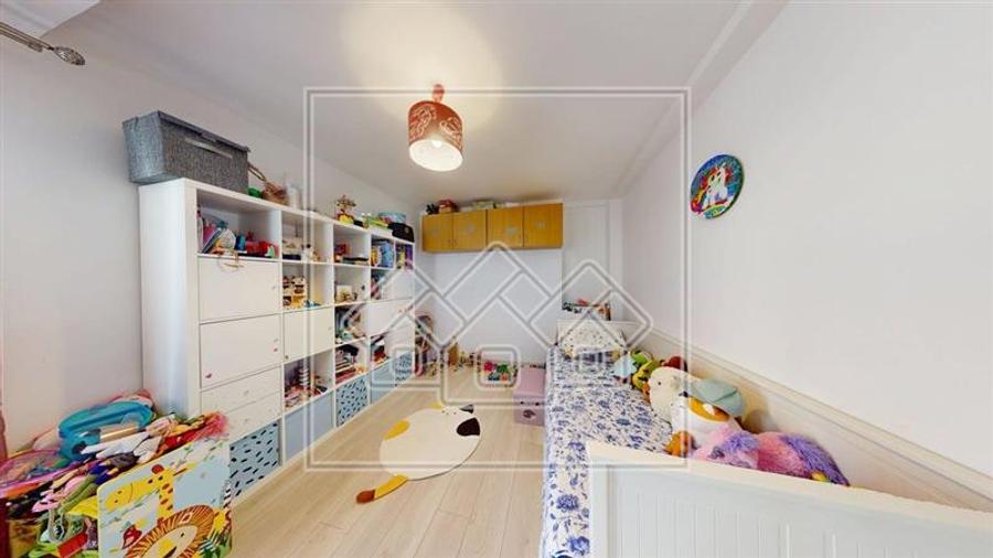 Duplex cu 3 camere cu Canalizare în Șelimbăr