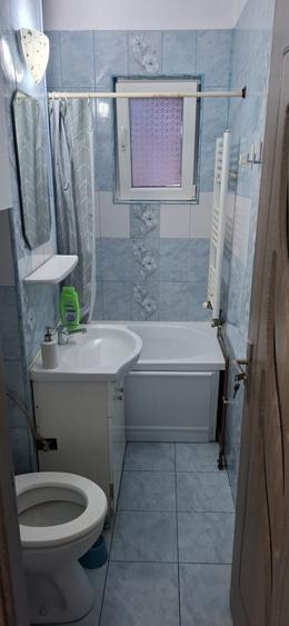 Apartament cu 2 camere semidecomandat în Cedonia