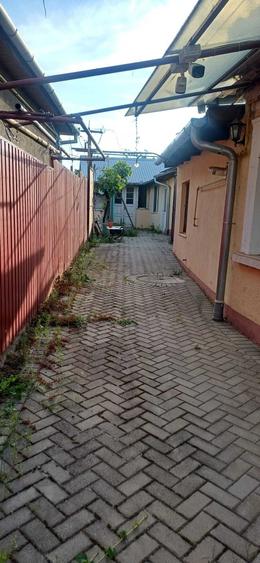 Casă cu 3 camere în Exterior Vest