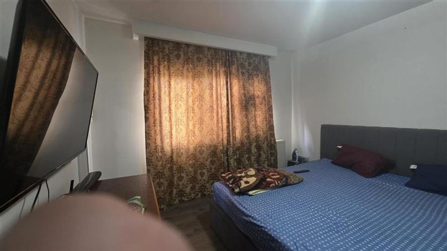 Garsonieră decomandată în Brazda lui Novac