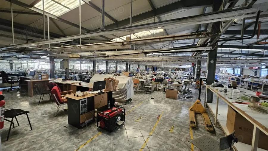 Spațiu comercial, de 2,800 mp, în Vălenii de Munte