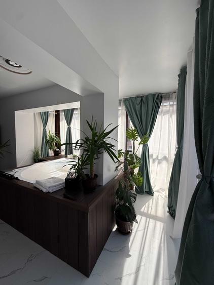 Apartament cu 2 camere decomandat în Exterior Vest