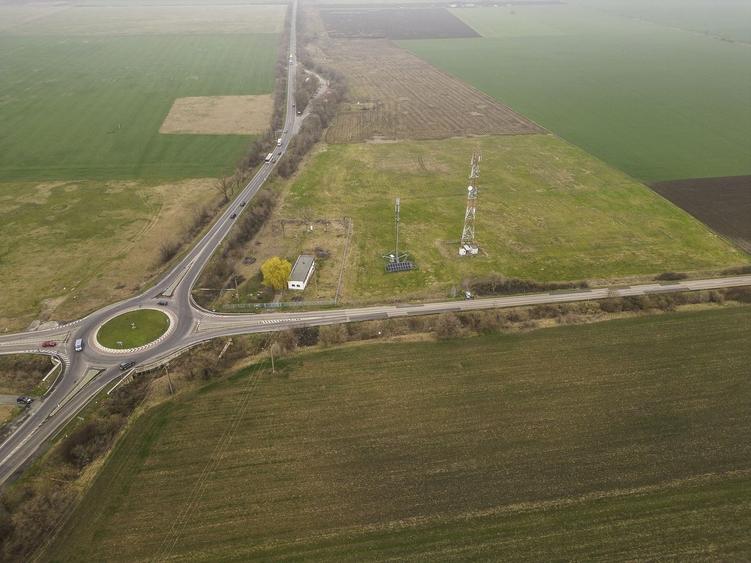 Teren agricol extravilan de 84000 mp, în Exterior Vest