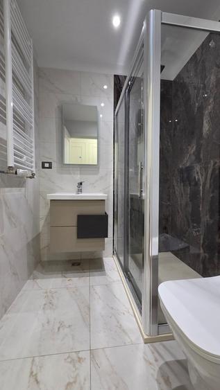 Apartament cu 3 camere decomandat în Pipera