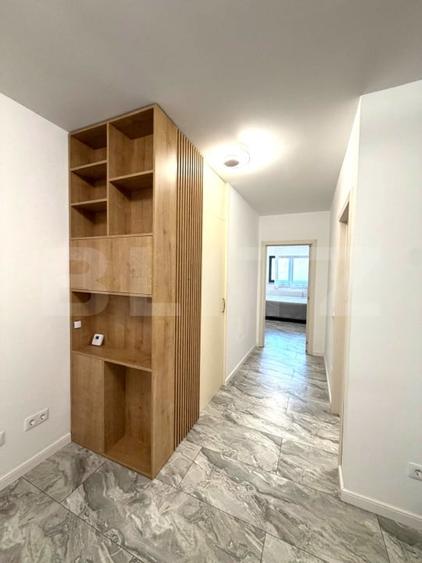Apartament cu 3 camere semidecomandat, mobilat în Zorilor