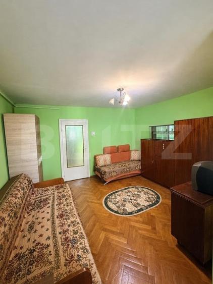 Garsonieră decomandată, mobilată în Reghin