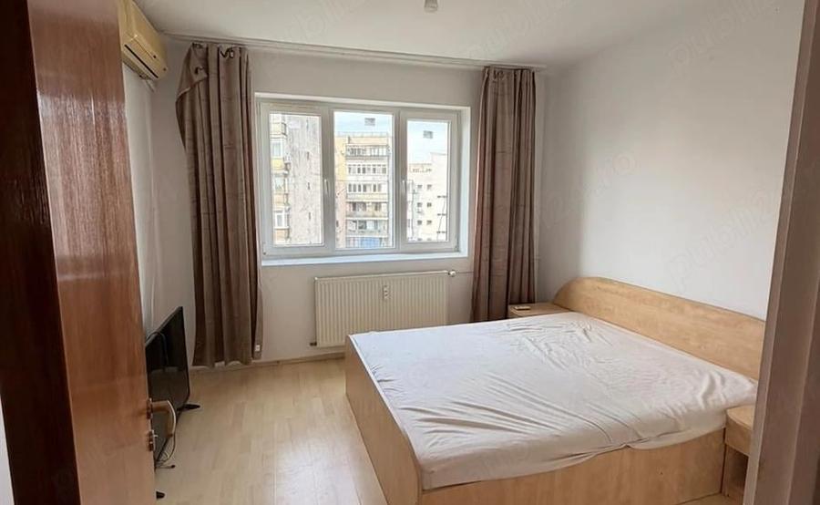 Apartament cu 3 camere decomandat în Dristor