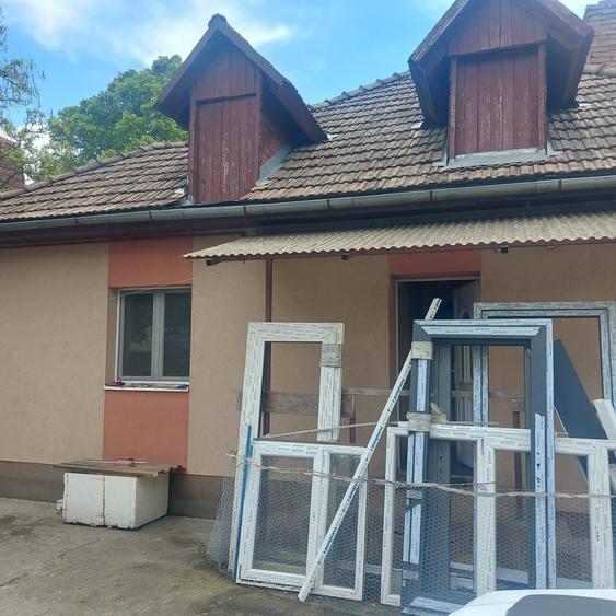 Casă individuală cu 3 camere cu Teren 400 Mp în Libertății