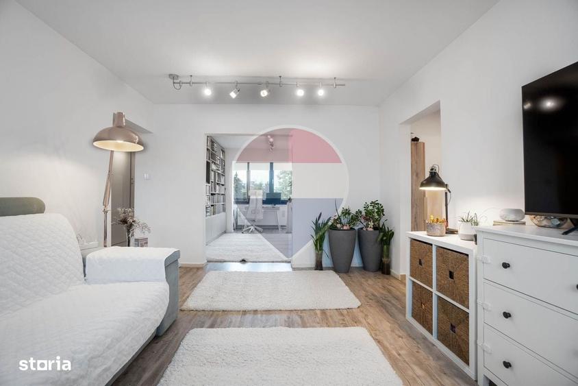 Apartament cu 3 camere semidecomandat în Gării
