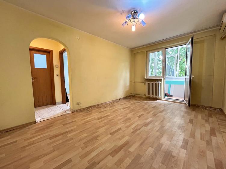 Apartament cu 2 camere semidecomandat în Pantelimon