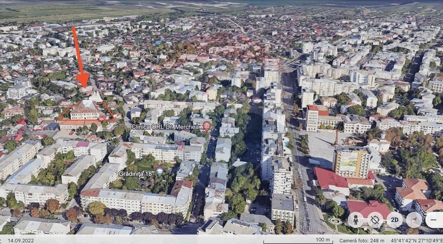 Spațiu comercial, de 2,500 mp, în Ultracentral
