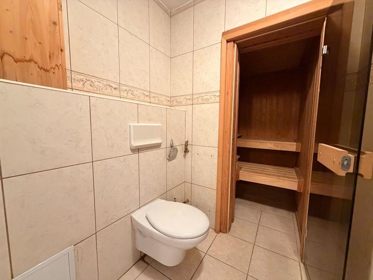 Apartament cu 3 camere decomandat în Unirii