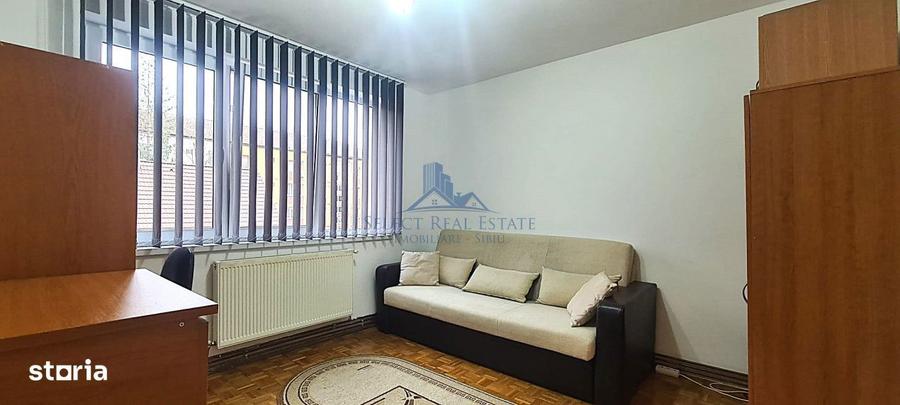 Apartament cu 3 camere decomandat, mobilat în Cedonia