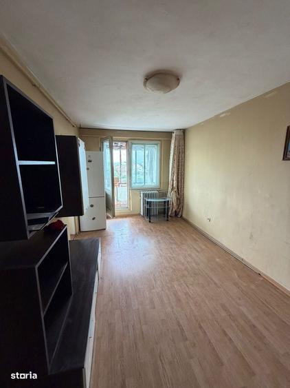 Garsonieră semidecomandată în Craiter
