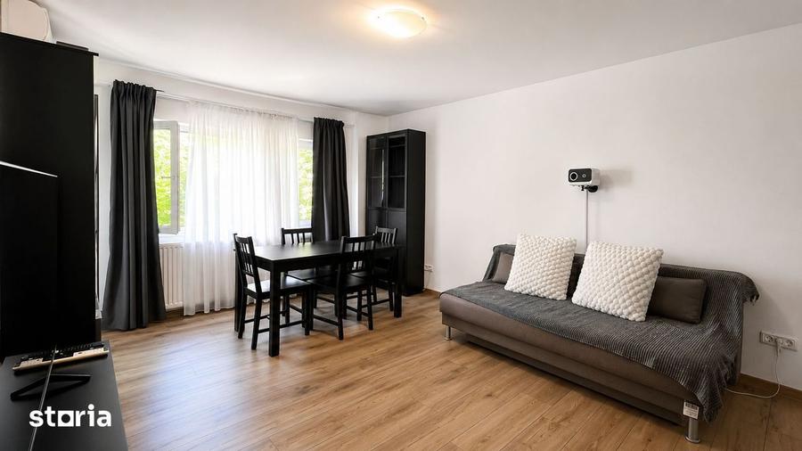 Apartament cu 3 camere, mobilat în Lunei