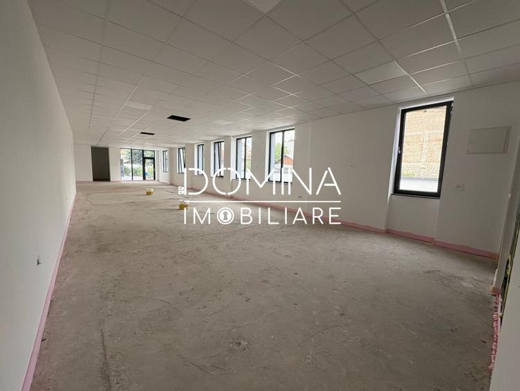 Spațiu comercial, de 187 mp, în Central
