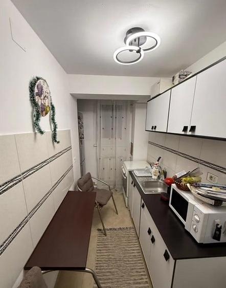 Apartament cu 2 camere decomandat, mobilat în Floreasca