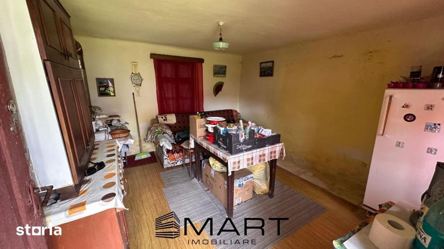Casă cu 2 camere cu Teren 660 Mp în Axente Sever