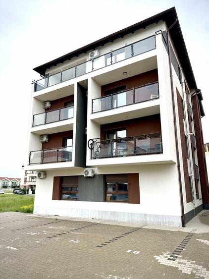Apartament cu 3 camere în Giroc
