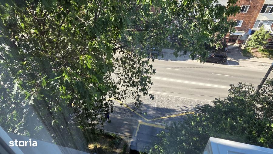 Apartament cu 2 camere semidecomandat în Trivale