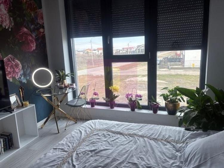 Duplex cu 4 camere cu Canalizare în Nord