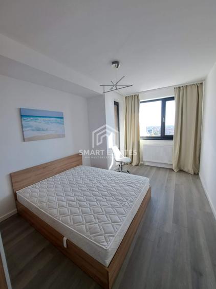 Apartament cu 3 camere decomandat, mobilat în Apărătorii Patriei