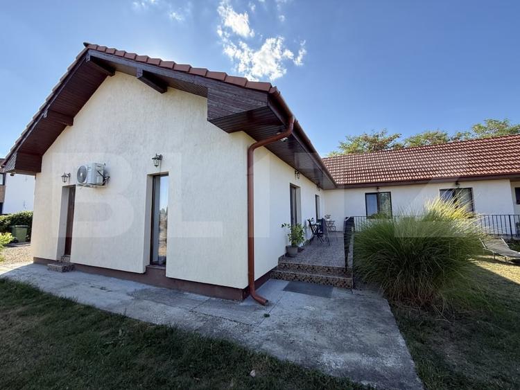 Hotel/Pensiune, de 170.13999938965 mp, în Lazuri