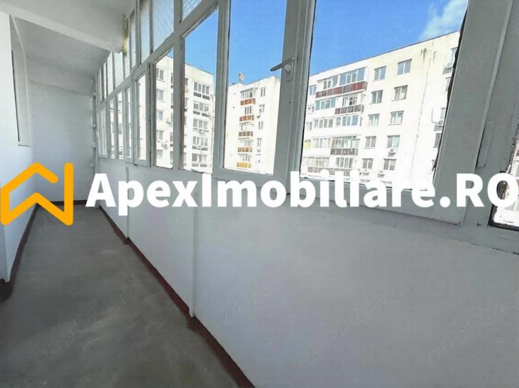 Apartament cu 3 camere decomandat, mobilat în Tineretului — fotografia 2