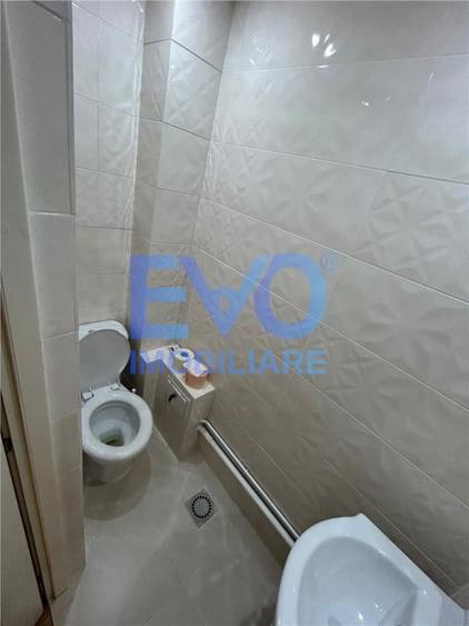 Apartament cu 4 camere decomandat în Păcurari