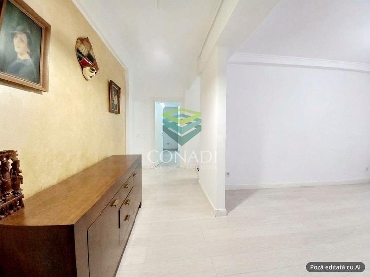 Apartament cu 3 camere decomandat, mobilat în Băneasa
